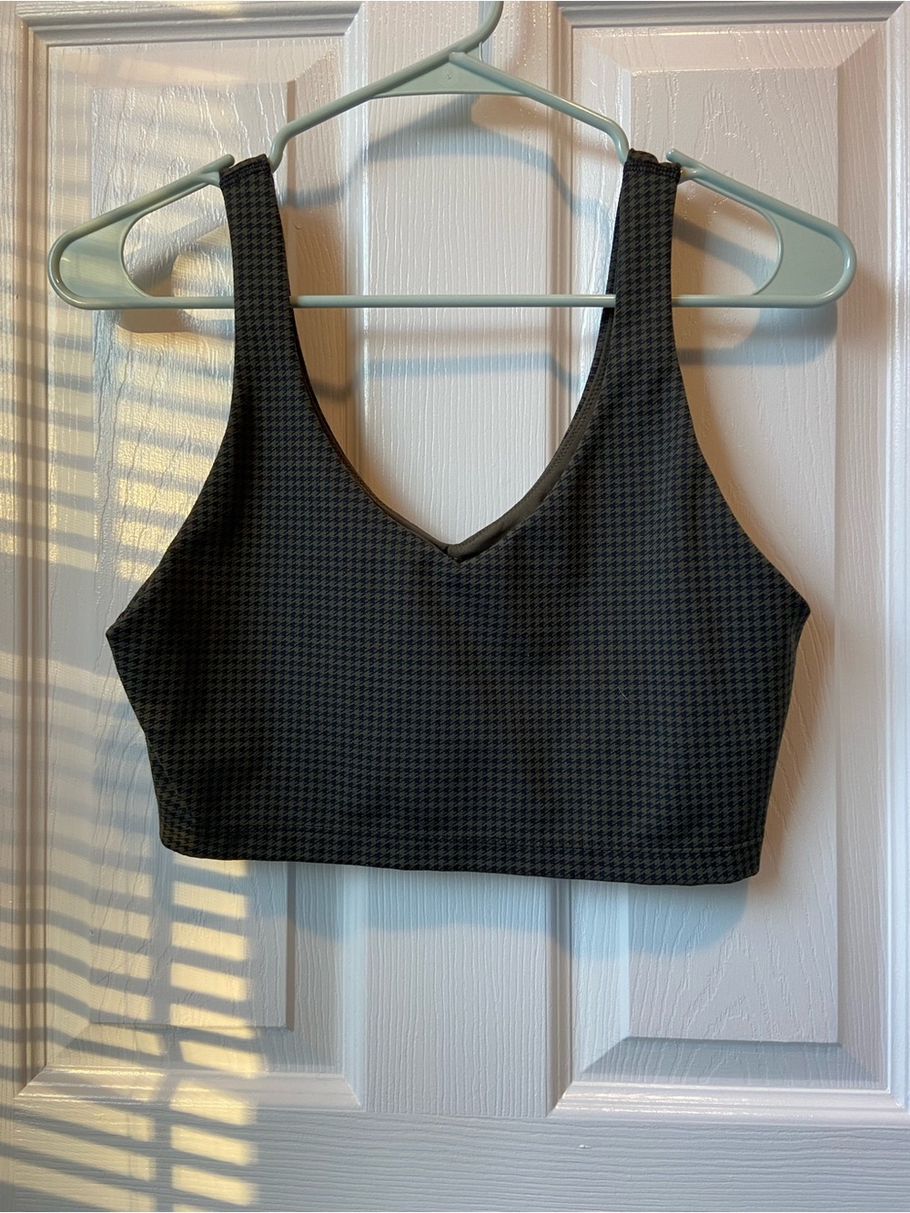 Aerie Offline V-Neck Sports Bra Top